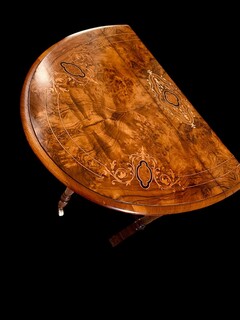 A Beautiful English 19th Century Burr Walnut Sutherland Table having stunning Satinwood and Ebony Inlay